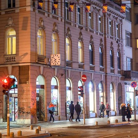 Megapolis Main Street Suites Sarajevo Extérieur photo